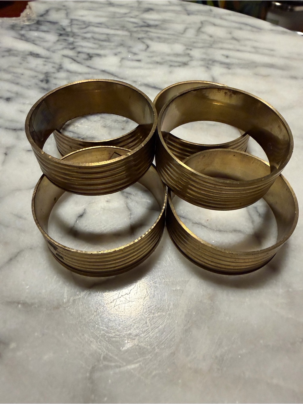 Brass Ribbed Napkin Rings - Gold Set - Picture 8 of 10